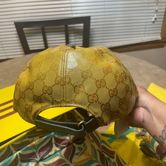 Adidas x Gucci Baseball Hat - Picture 1 of 8